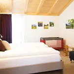 Κατάλυμα σε φάρμα 8 Grappoli Agritur Τρέντο