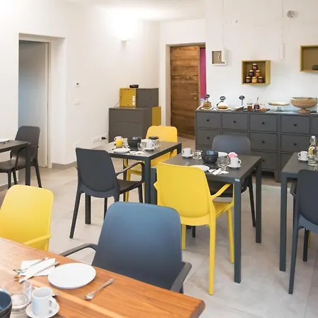 8 Grappoli Agritur * טרנטו