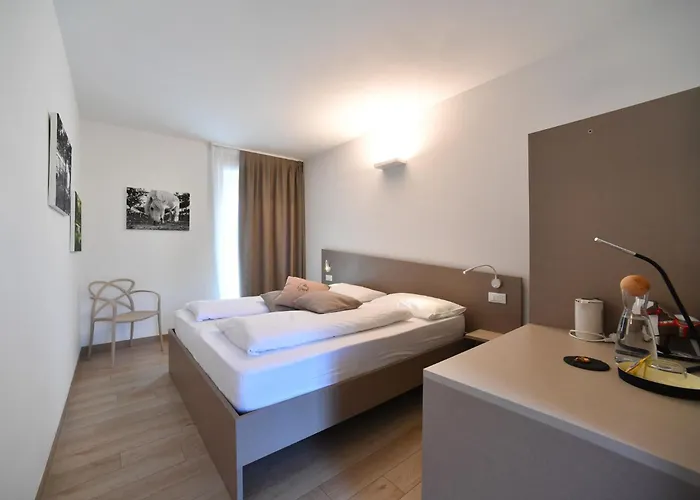 8 Grappoli Agritur Alloggio per agriturismo Trento