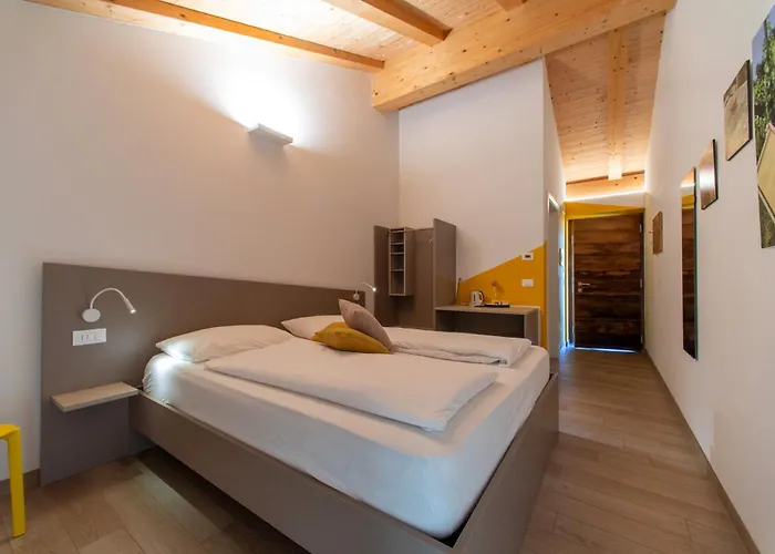 8 Grappoli Agritur Trento